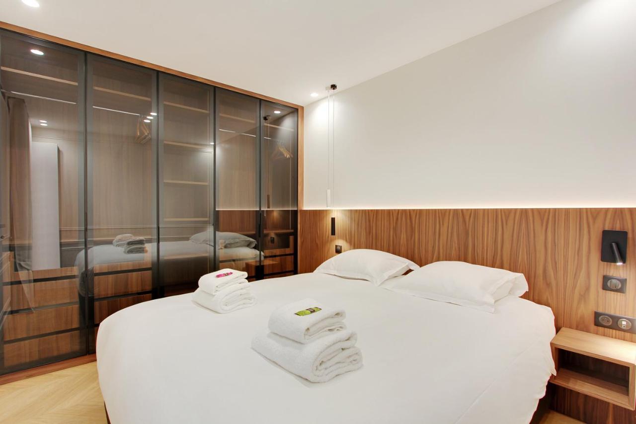 Stunning Apartment With View At The Very Heart Of Paris Dış mekan fotoğraf
